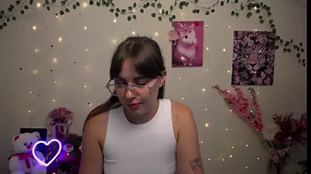 Amanda_Bright_ live cam on StripChat
