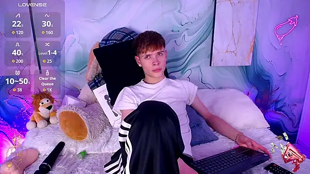 JackFrosst live cam on StripChat