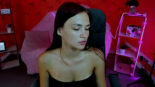 lollyrais live cam on StripChat