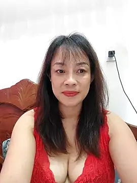 Baby-bigboobs2026 webcam