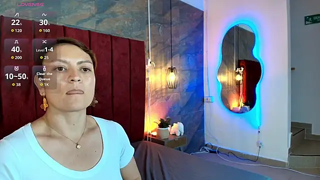 Hinata_Moon webcam