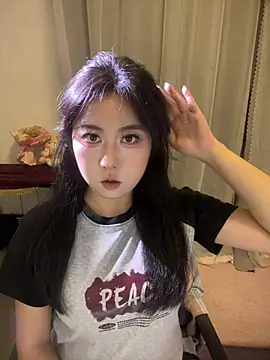 oooooBaby129 webcam