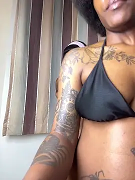 midnightdoll1 webcam