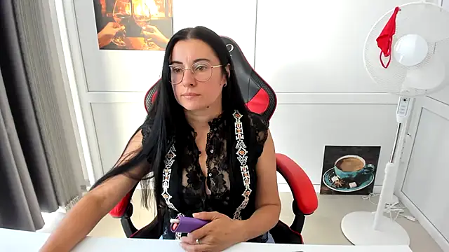 ChloeVibee webcam