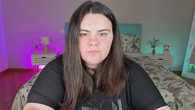 Ukr_Lena webcam