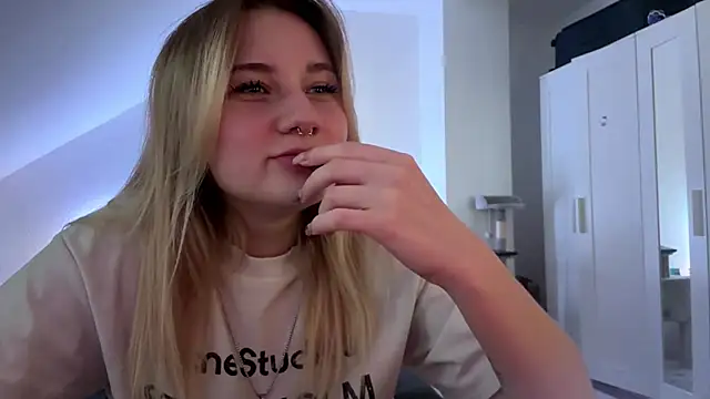 tutsiecutie webcam