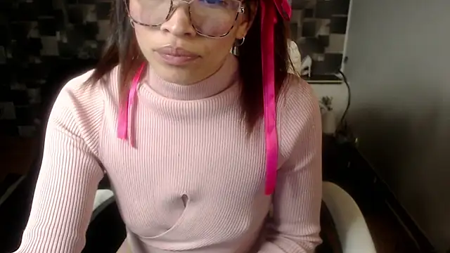 CandyGirl30 live cam on StripChat