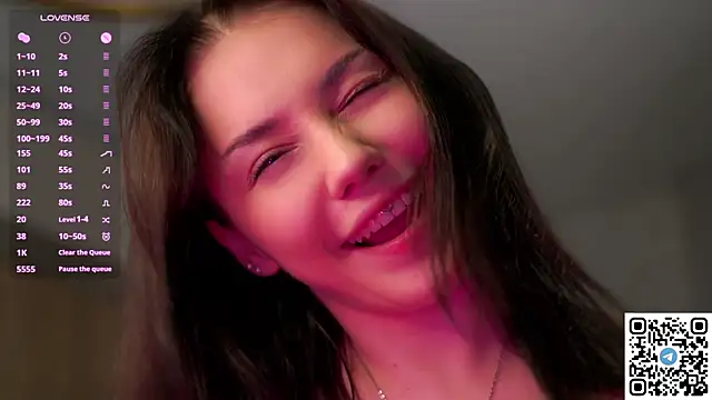 SofiaSantora webcam