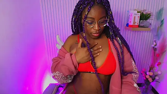 candy_wiilliiams live cam on StripChat