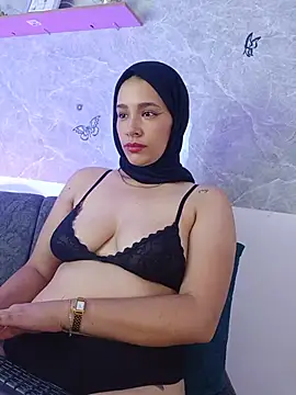 Shana-Jamil live cam on StripChat