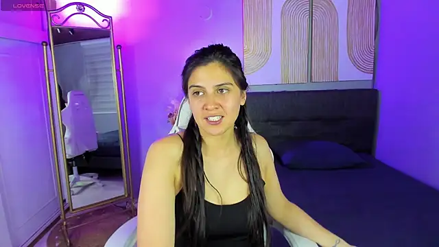 julianaaldanaa webcam
