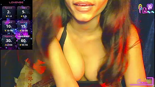 Siya_Glows webcam