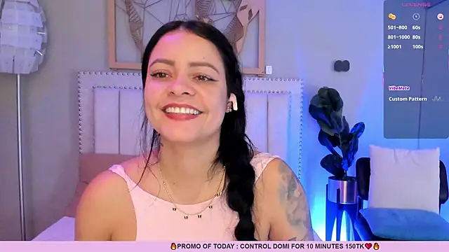 Sara__Michell live cam on StripChat