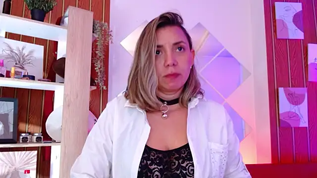 milfsecret69 webcam