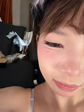 Yiyi-707 live sex cam