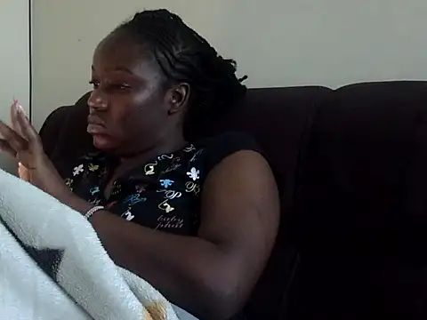 Sexy-suzy live cam on StripChat