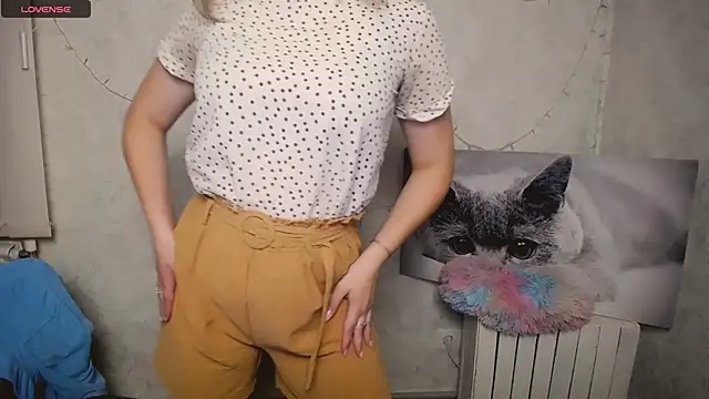 AmandaDimond_ live cam on StripChat