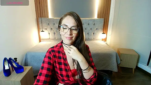 VictoriaLuxee_ webcam