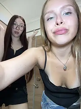 Liza_risky webcam