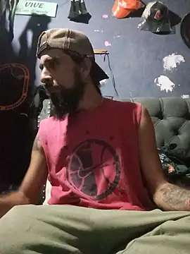 hairy_mannn webcam