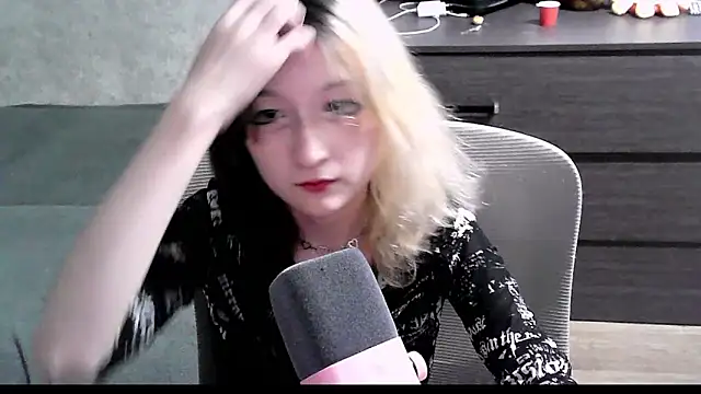 Lilfain_baby webcam
