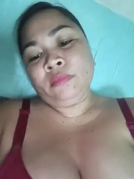 Sweetlorie_83 webcam