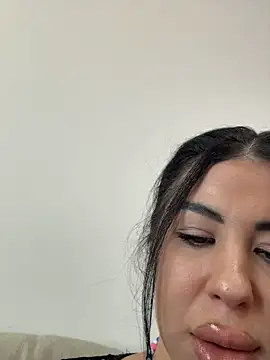 DaianaKimberly webcam