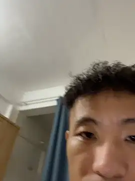 Mr_iphone11 webcam