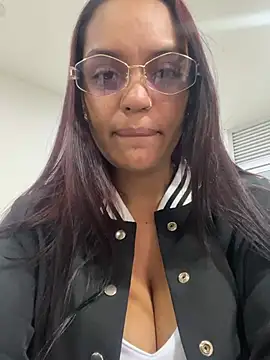 Sara-77 webcam