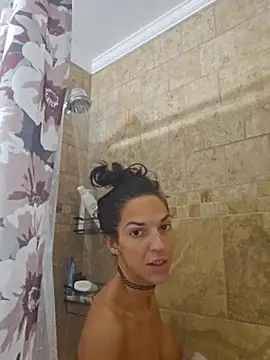 lil_jiggly webcam