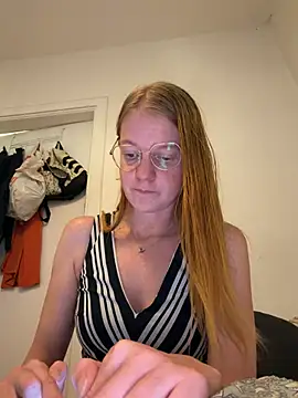 jannis1992 - Jannis1992's free webcam - UK Sex Cams