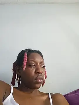 oliviaprettypussy webcam