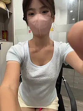 gougou13 webcam