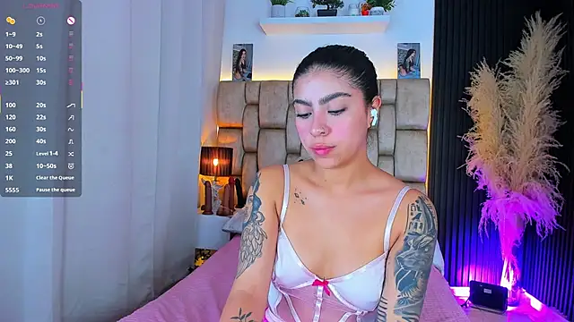 little_sophie18 webcam