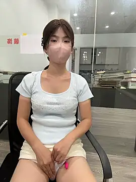 gougou13 webcam
