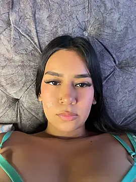 ALANAH_KITTY webcam