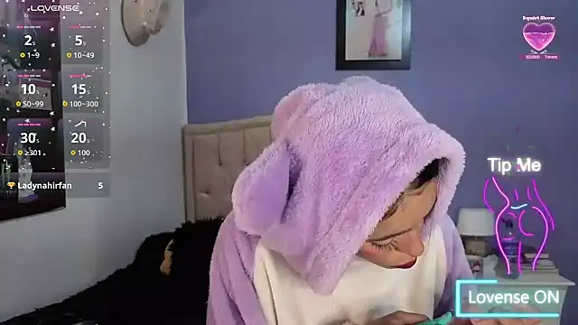 stephania_t webcam
