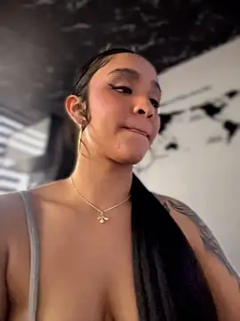 Isabella-Teen webcam
