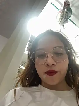 AliciaWhite_nt live cam on StripChat