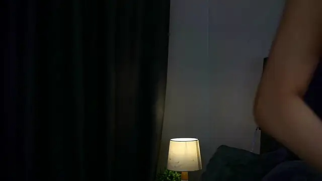 NelleMihalko webcam