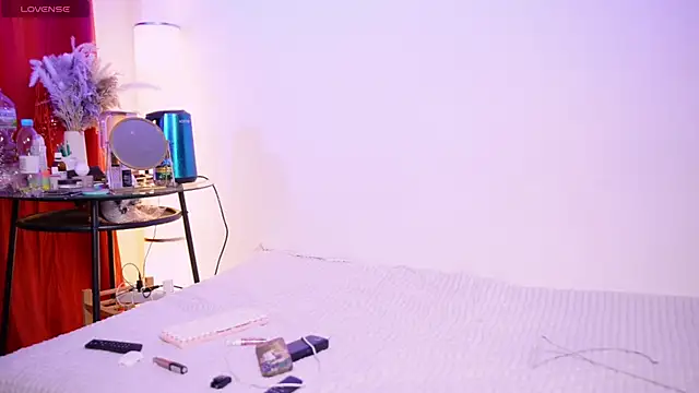 yumm__ live cam on StripChat