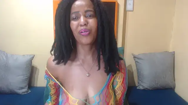 AssSeductress43 webcam