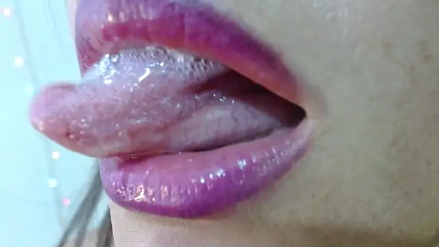 miss_evoleth2 webcam