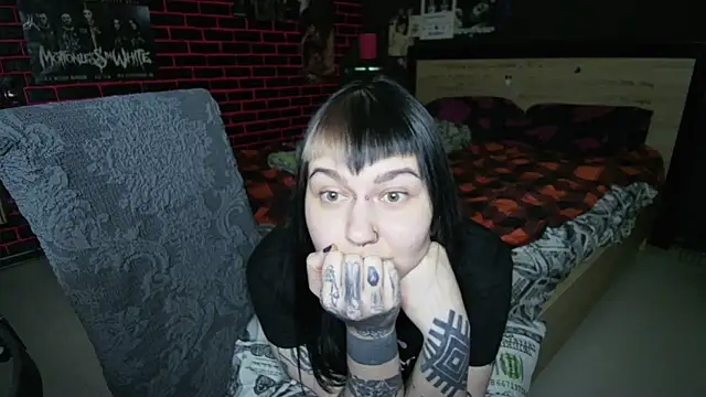 MessalinaOfficial webcam