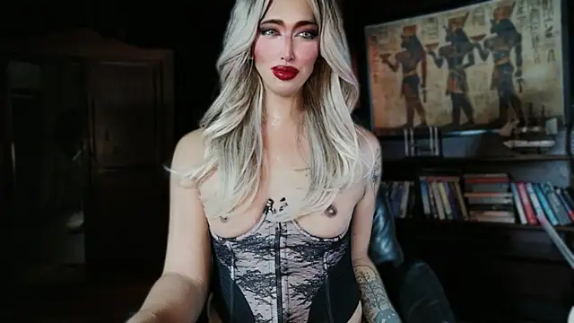 prettybushy webcam
