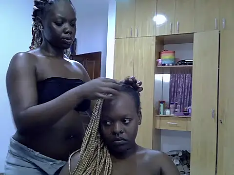 sexybaddies20 webcam