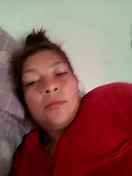 CurvyMilen webcam