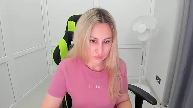 MissLunariaa webcam