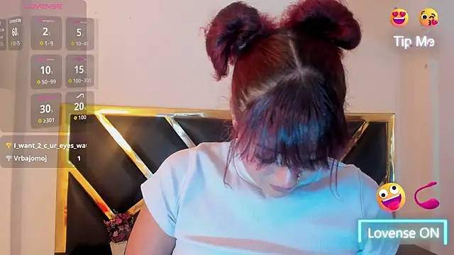 Karlaa_Doll webcam