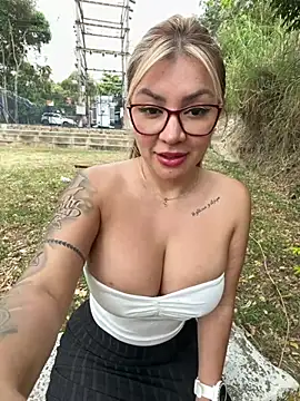 DIANITA_1988 webcam